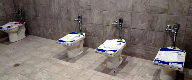 Rooter King Plumbers bathroom install
